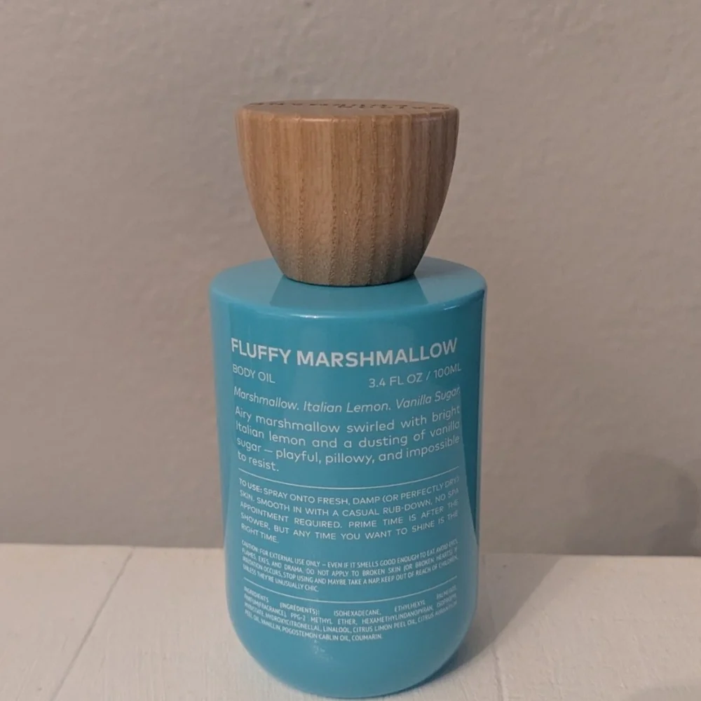 Maison Gourmand Fluffy Marshmallow Body Oil - Blue - Picture 2 of 3